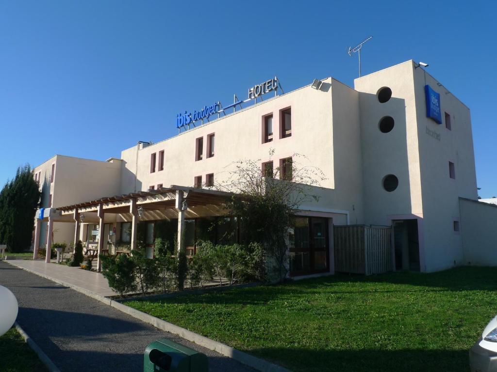 Ibis Budget Narbonne Sud A9/A61 Exterior photo